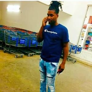 Meet your Posher, Lee